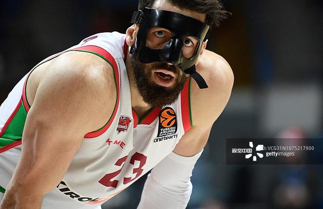 避免赛场争 避免赛场争