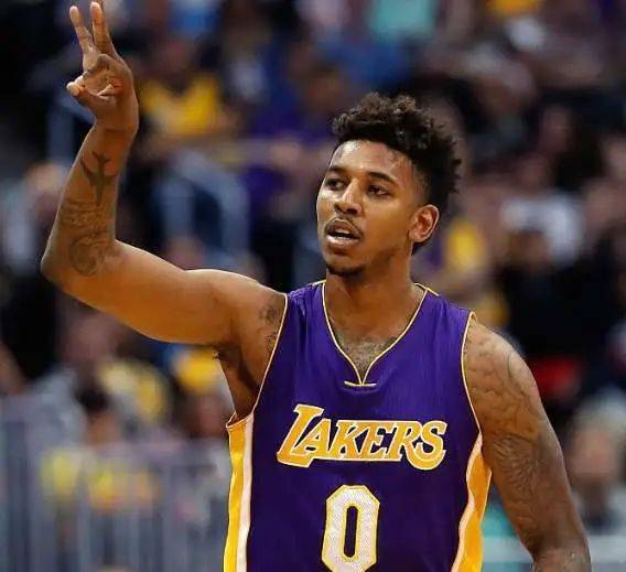 他会把直面 他会把直面