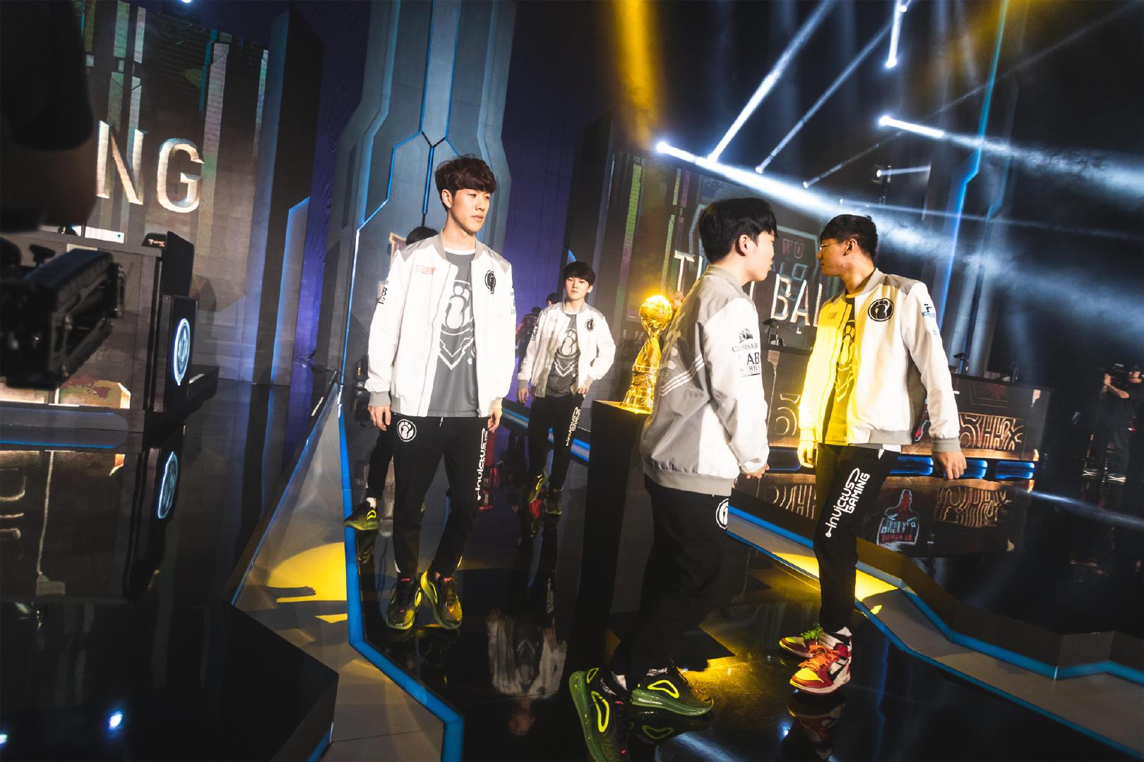 落点上尽量 落点上尽量